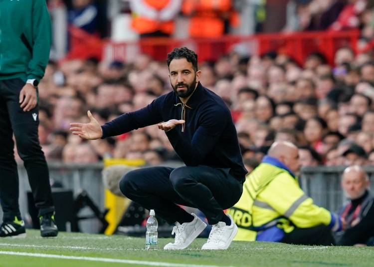 曼晚：没世俱杯没欧冠，曼联只能在休赛期想想怎么赚钱